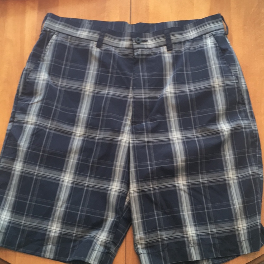 Men Ben Hogan Shorts 32